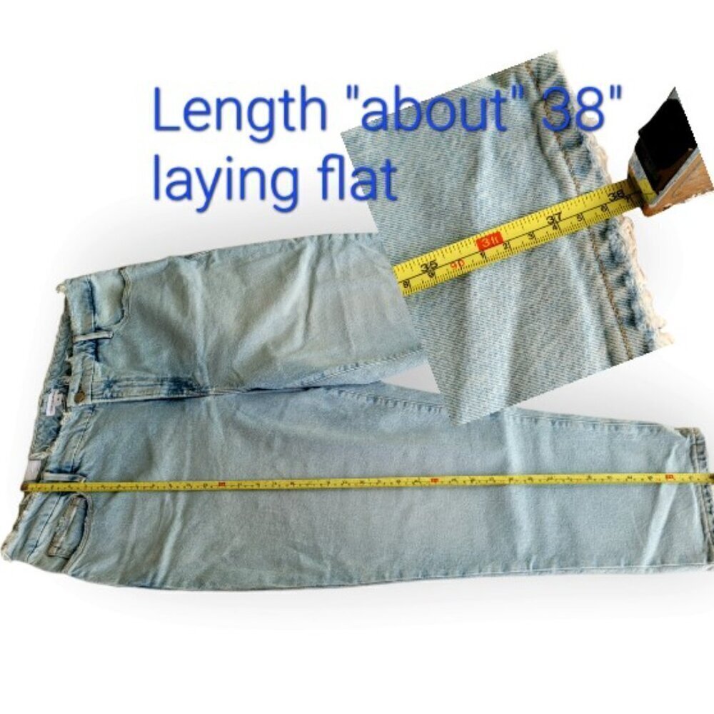 Good American Good Heritage Light Wash Cropped Jeans Size 15 Mid Rise Straight - Picture 12 of 13